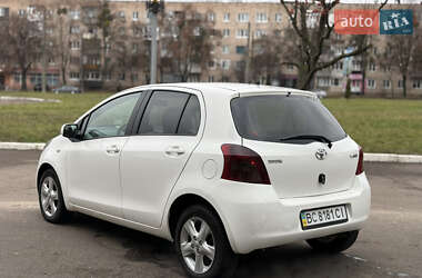 Хэтчбек Toyota Yaris 2007 в Ровно