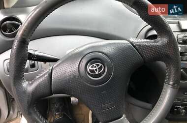 Хетчбек Toyota Yaris 2000 в Одесі