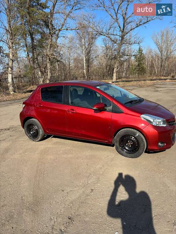 Хетчбек Toyota Yaris 2011 в Кременчуці