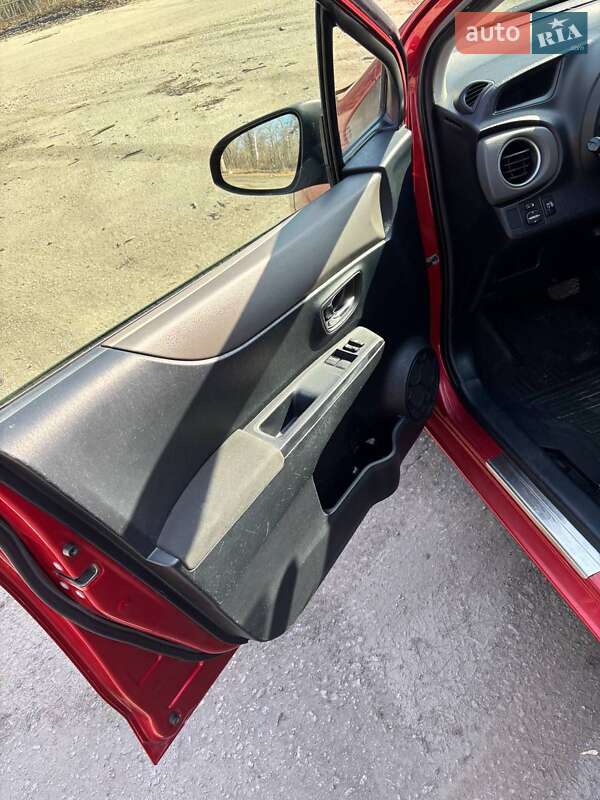 Хетчбек Toyota Yaris 2011 в Кременчуці