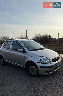 Хэтчбек Toyota Yaris 2005 в Яворове