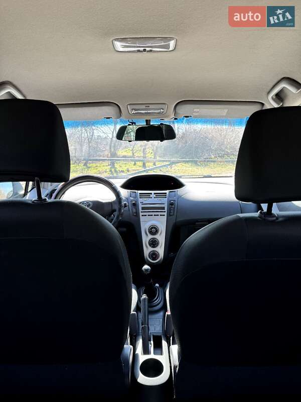 Хэтчбек Toyota Yaris 2007 в Львове