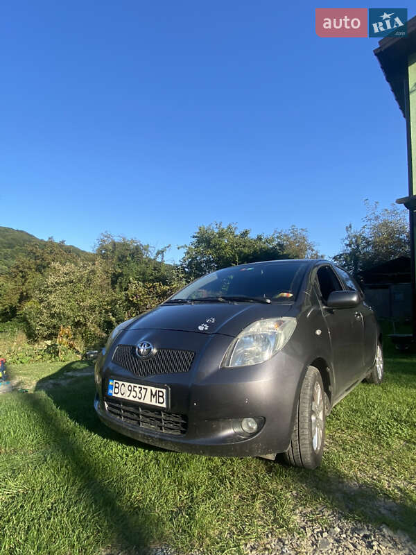 Toyota Yaris 2008