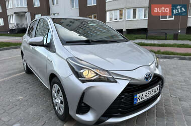 Хетчбек Toyota Yaris 2019 в 