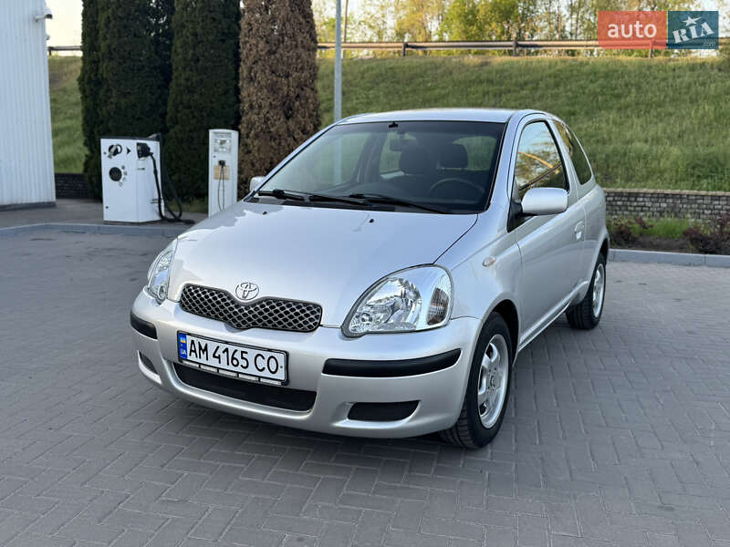 Toyota Yaris 2005