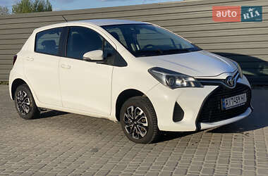 Хэтчбек Toyota Yaris 2014 в 