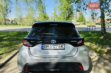 Хэтчбек Toyota Yaris 2022 в 