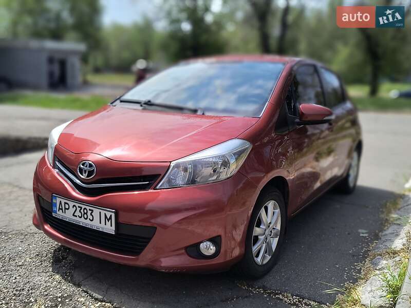 Toyota Yaris 2013