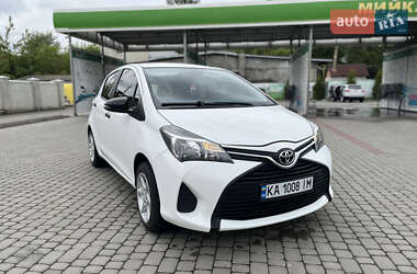 Хэтчбек Toyota Yaris 2014 в Ивано-Франковске