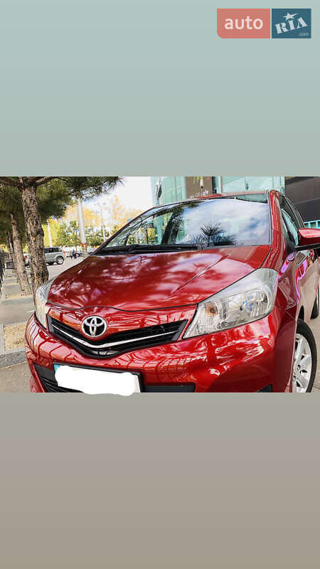 Toyota Yaris 2011