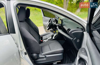 Хэтчбек Toyota Yaris 2020 в 