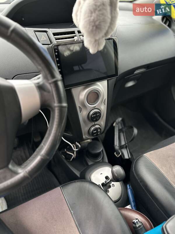 Хетчбек Toyota Yaris 2008 в Одесі