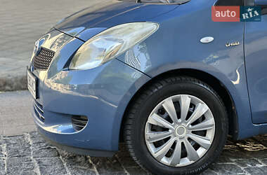 Хетчбек Toyota Yaris 2006 в Одесі