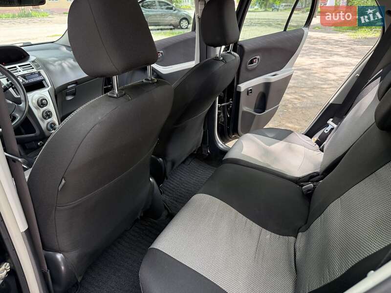 Хетчбек Toyota Yaris 2007 в Одесі