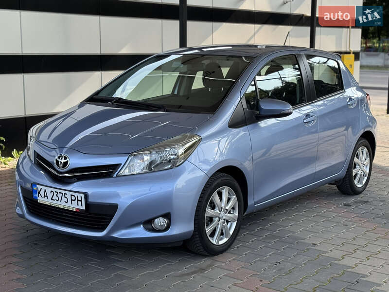 Хетчбек Toyota Yaris 2012 в Вінниці