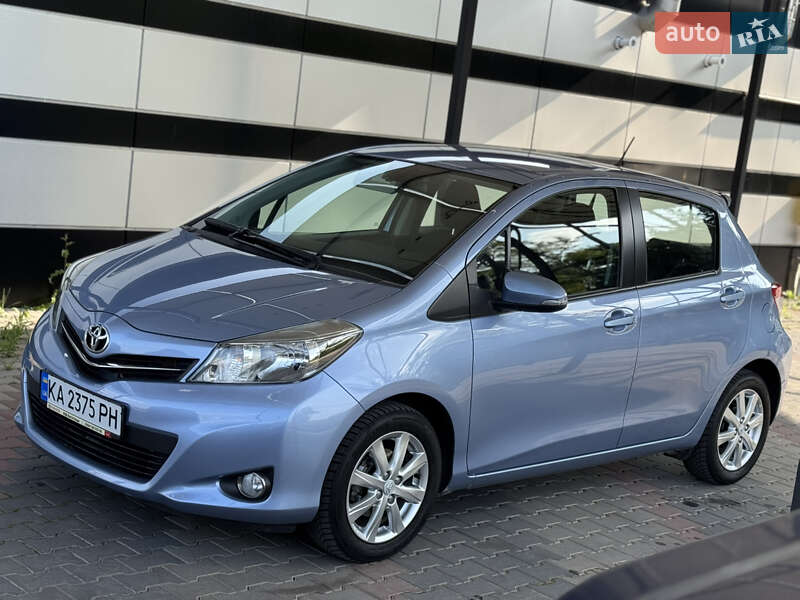 Хетчбек Toyota Yaris 2012 в Вінниці