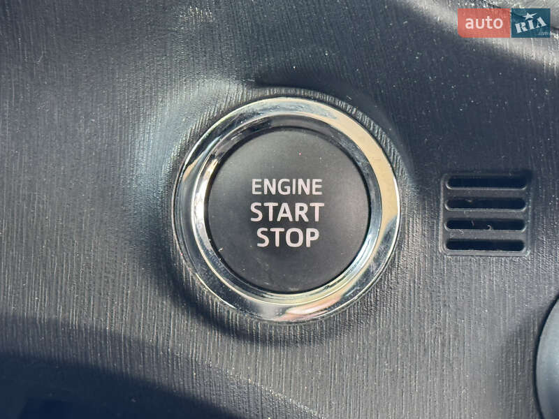 Хетчбек Toyota Yaris 2012 в Вінниці