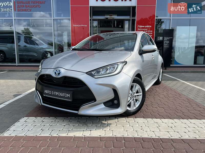 Toyota Yaris 2023