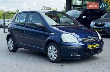 Хэтчбек Toyota Yaris 2003 в Черновцах