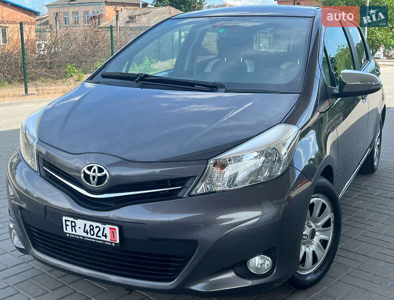 Toyota Yaris 2014
