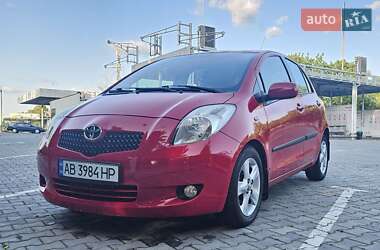 Хэтчбек Toyota Yaris 2008 в Виннице