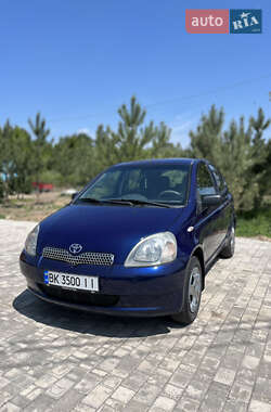 Хетчбек Toyota Yaris 1999 в Білогородці