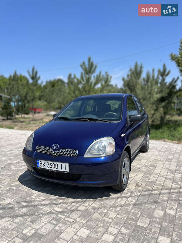 Toyota Yaris 1999