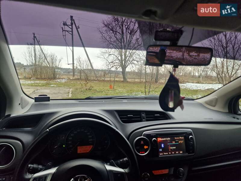 Хетчбек Toyota Yaris 2014 в Білій Церкві