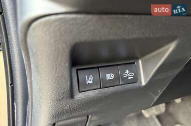 Хетчбек Toyota Yaris 2020 в 