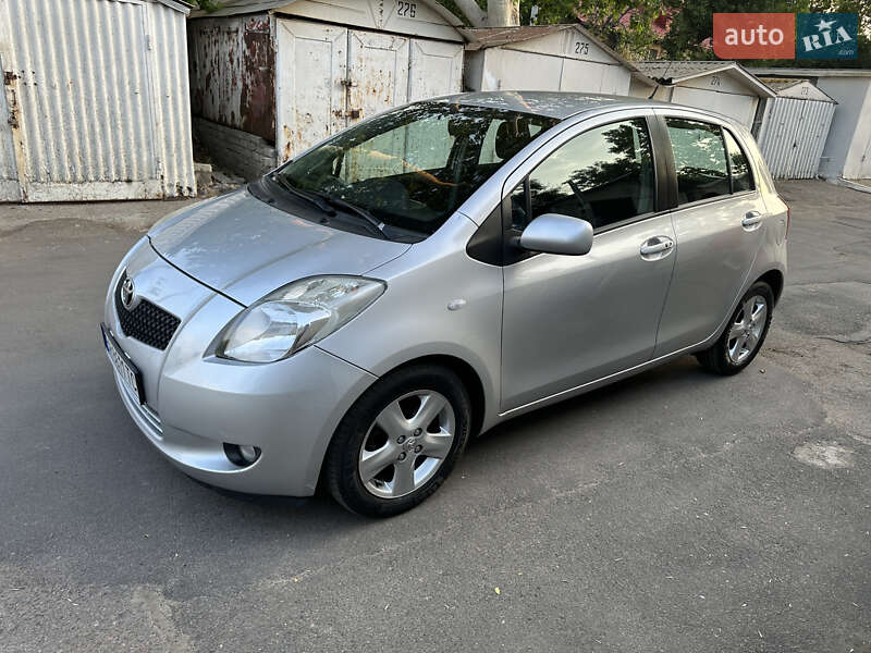 Toyota Yaris 2006