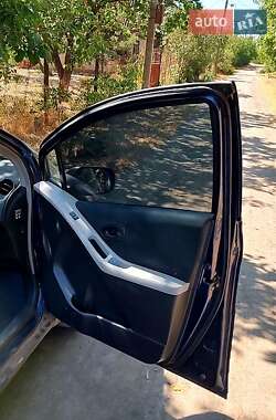 Хэтчбек Toyota Yaris 2006 в Одессе