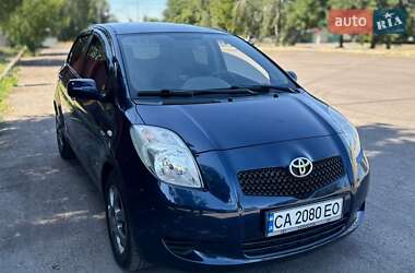 Хэтчбек Toyota Yaris 2006 в Черкассах