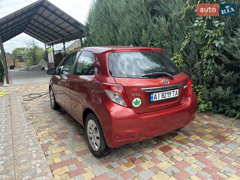 Хэтчбек Toyota Yaris 2011 в Белой Церкви