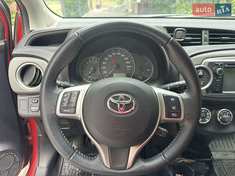 Хэтчбек Toyota Yaris 2011 в Белой Церкви