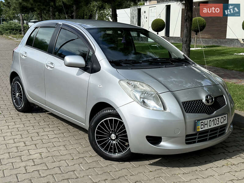 Toyota Yaris 2006