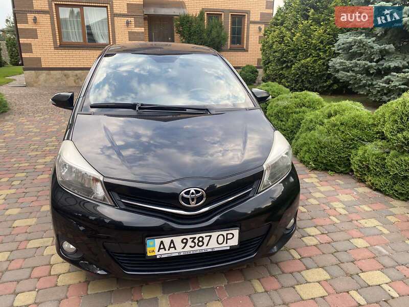 Toyota Yaris 2014