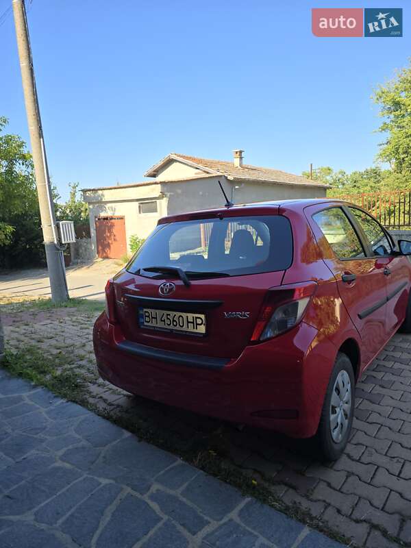 Хетчбек Toyota Yaris 2012 в Одесі