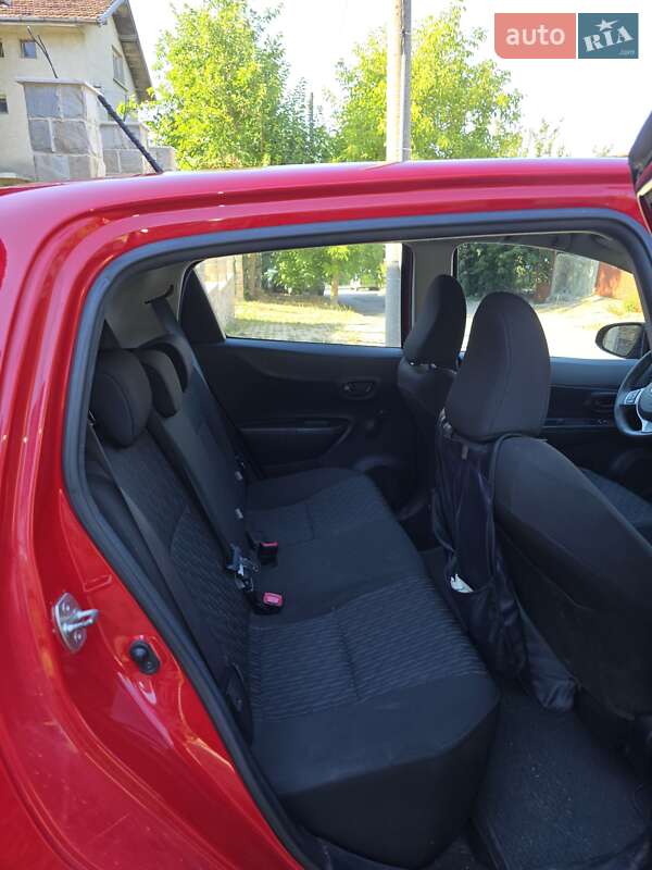 Хетчбек Toyota Yaris 2012 в Одесі