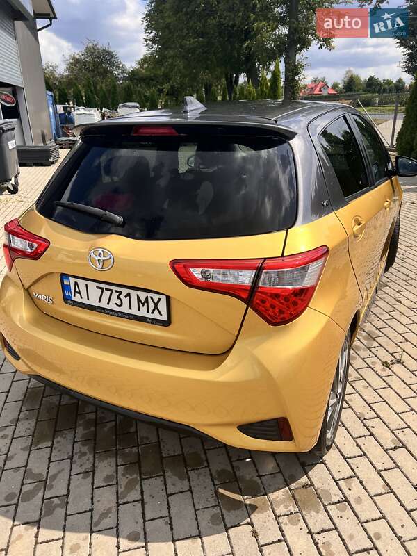 Хэтчбек Toyota Yaris 2019 в Киеве