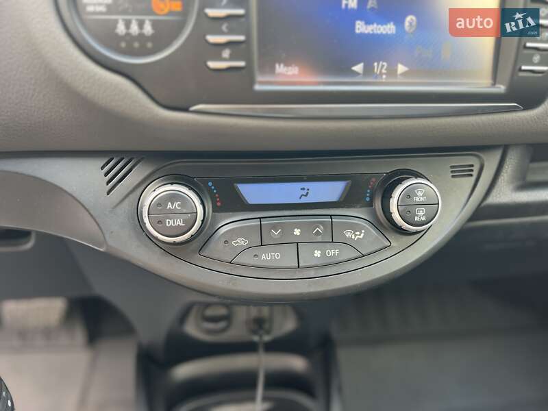 Хетчбек Toyota Yaris 2019 в Києві