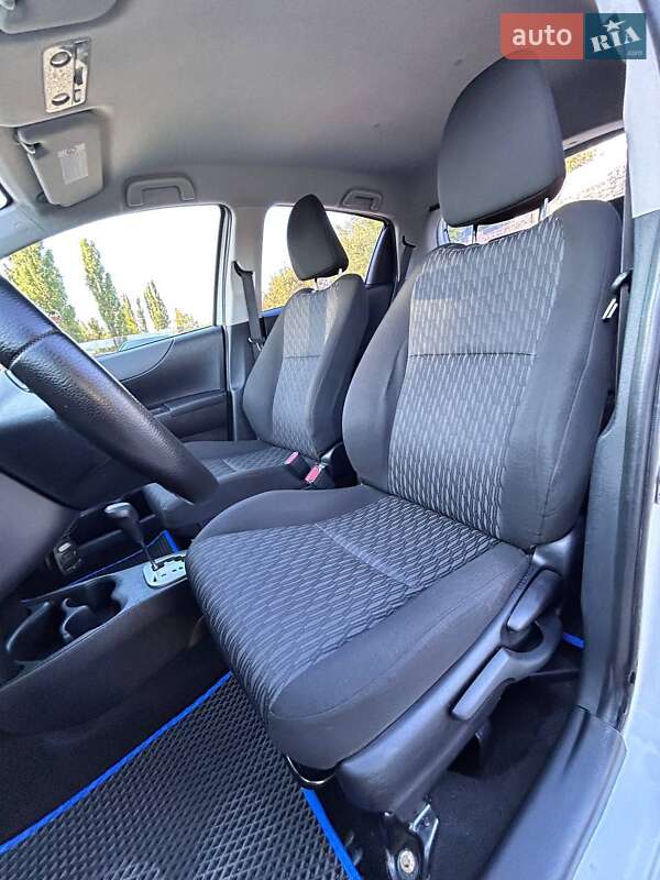 Хетчбек Toyota Yaris 2012 в Одесі