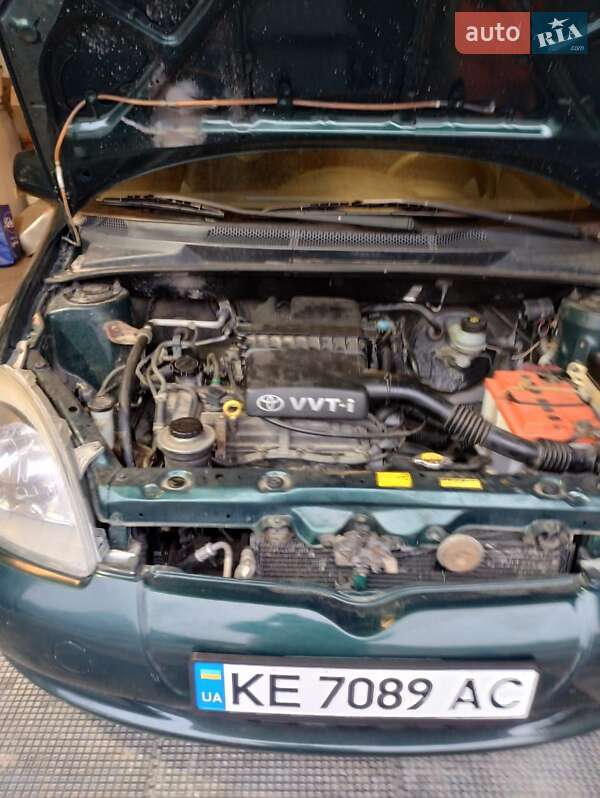 Хетчбек Toyota Yaris 1999 в Дніпрі