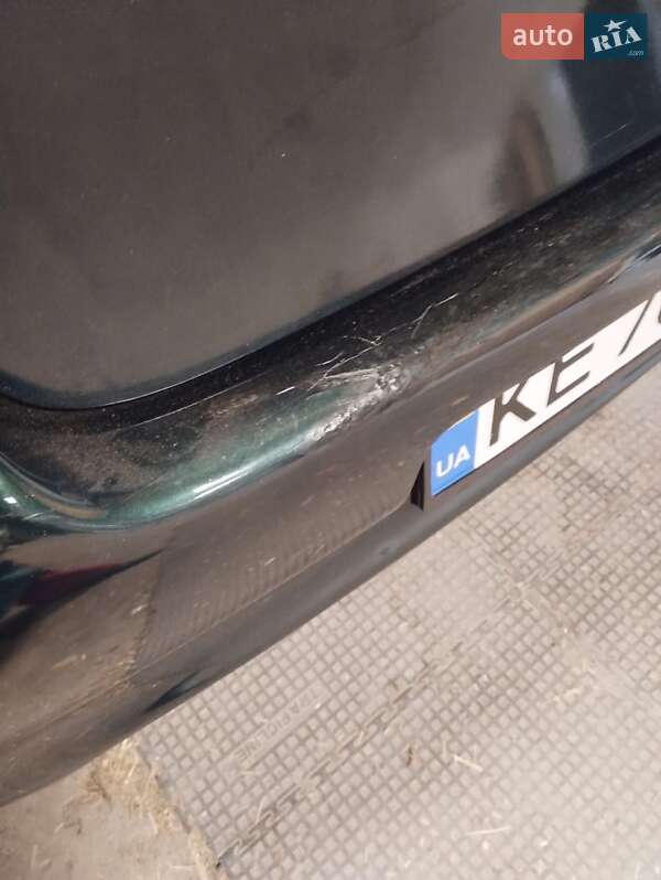 Хетчбек Toyota Yaris 1999 в Дніпрі