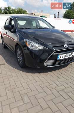 Седан Toyota Yaris 2019 в Запорожье