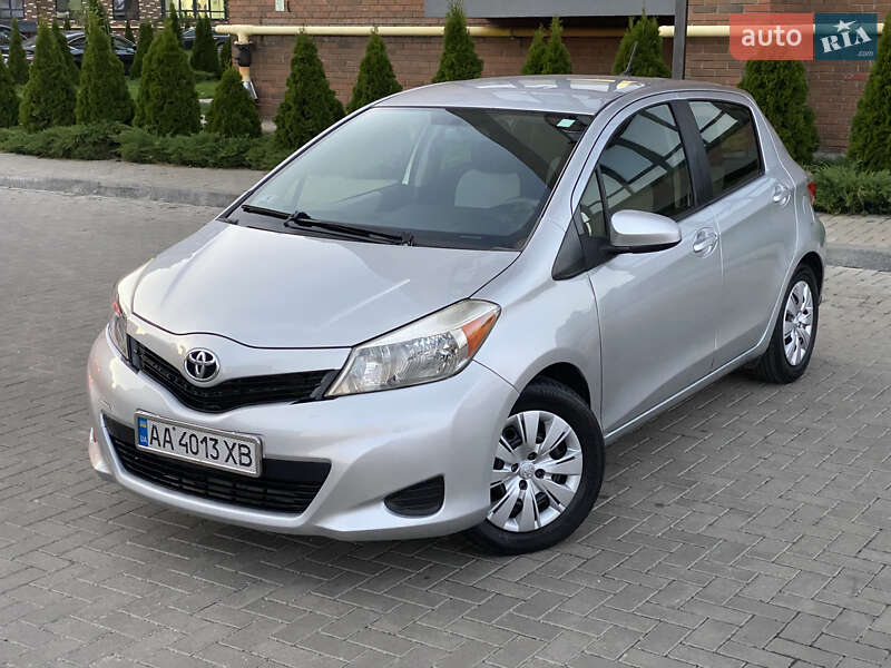 Toyota Yaris 2012
