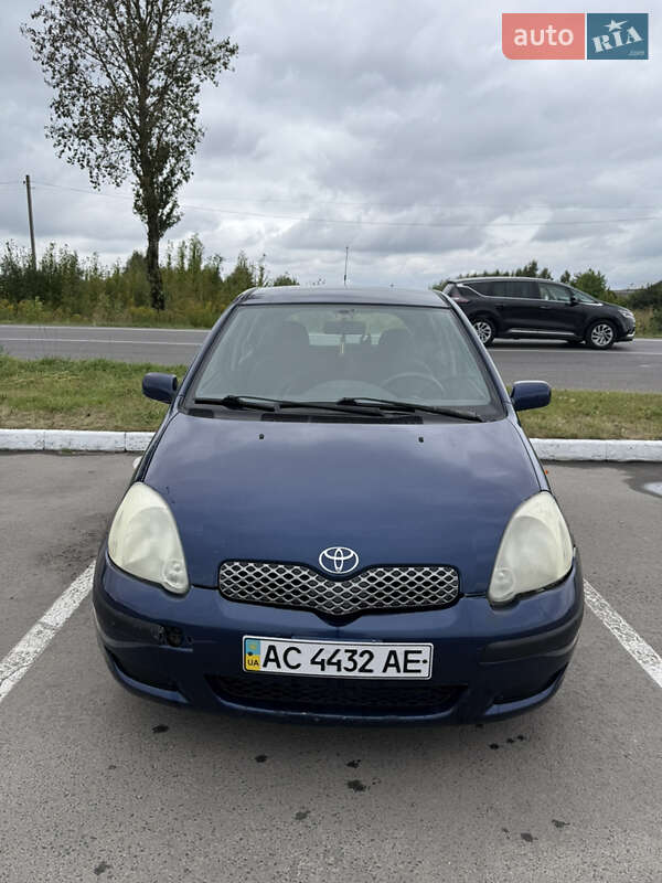 Хетчбек Toyota Yaris 2004 в Луцьку