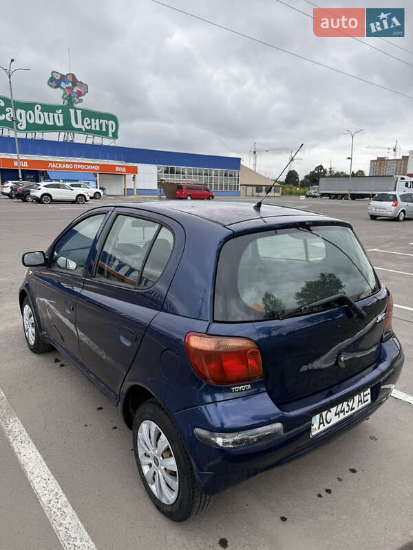Хетчбек Toyota Yaris 2004 в Луцьку