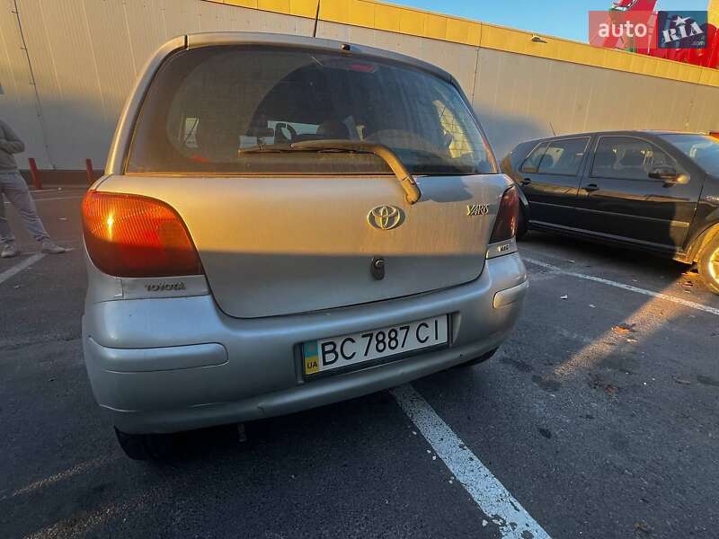 Хэтчбек Toyota Yaris 2005 в Львове