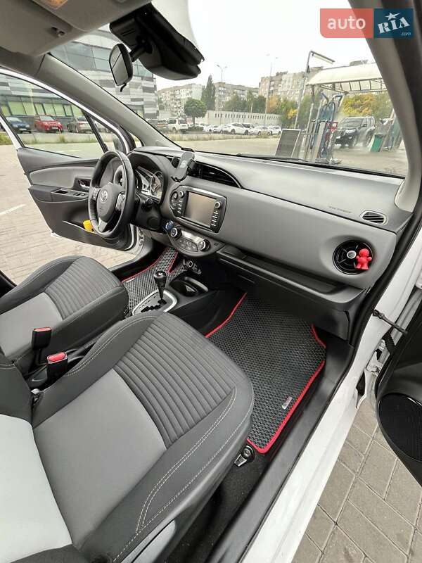 Хэтчбек Toyota Yaris 2019 в Черкассах фото 12 Хэтчбек Toyota Yaris 2019 в Черкассах