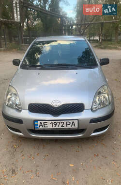 Хэтчбек Toyota Yaris 2004 в Днепре